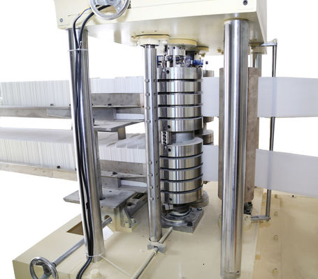 Mesin Emboss Empat Baris 4000 Lembar / Min